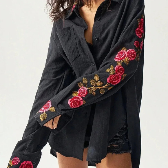 Black Casual Women's Loose Woven Asymmetrical Hem Long Sleeve Long Shirt - Picture 1 of 7